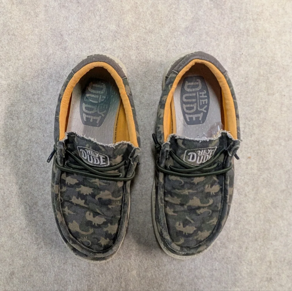 Hey Dude Wally Camdino Camouflage Dino Youth Shoes Size EU 36 (Y 4-5)